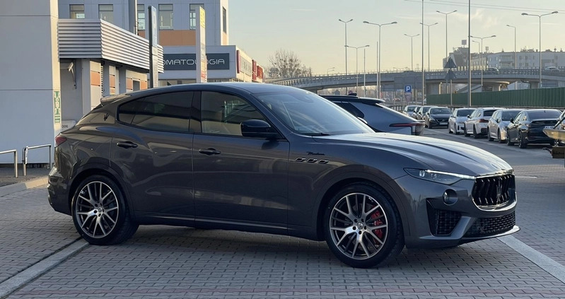 Maserati Levante cena 185659 przebieg: 8, rok produkcji 2024 z Prabuty małe 92